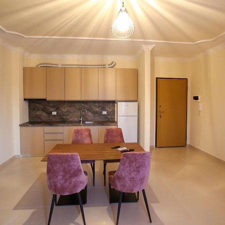 Oasis Residence Vlore Exterior photo