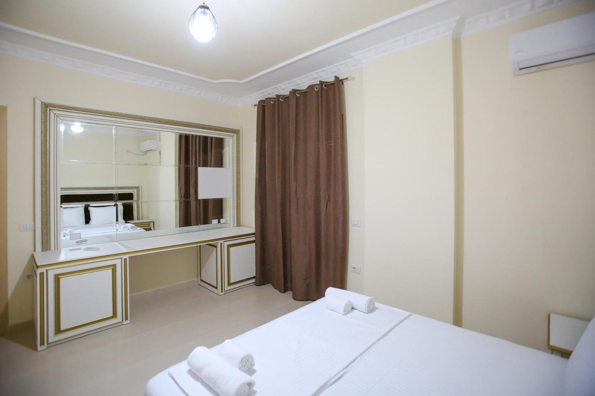 Oasis Residence Vlore Exterior photo