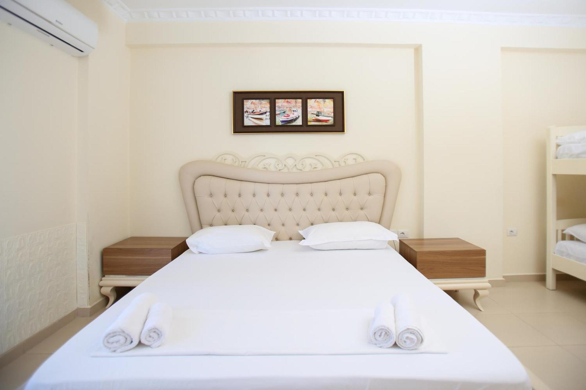 Oasis Residence Vlore Exterior photo